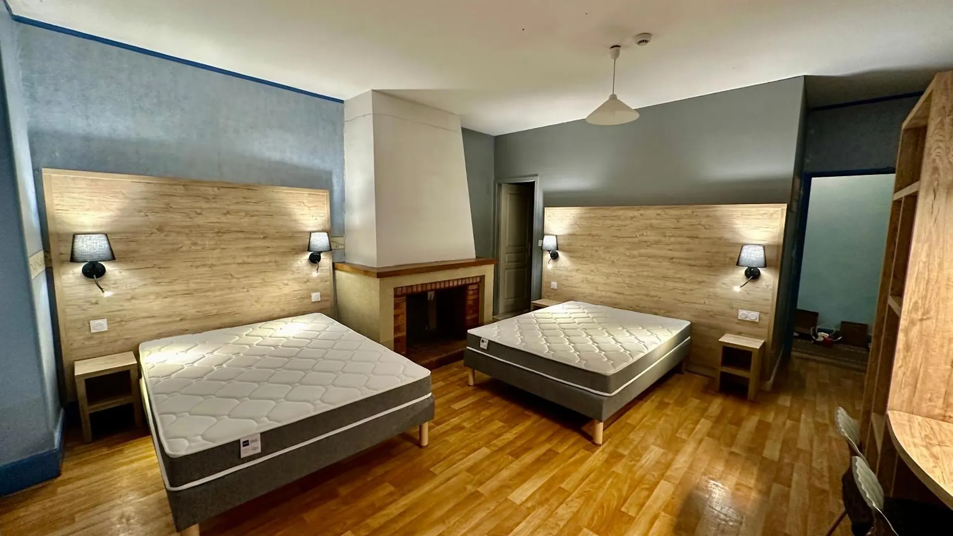 Hotel Le D'Artagnan Vic-Fezensac Fransa
